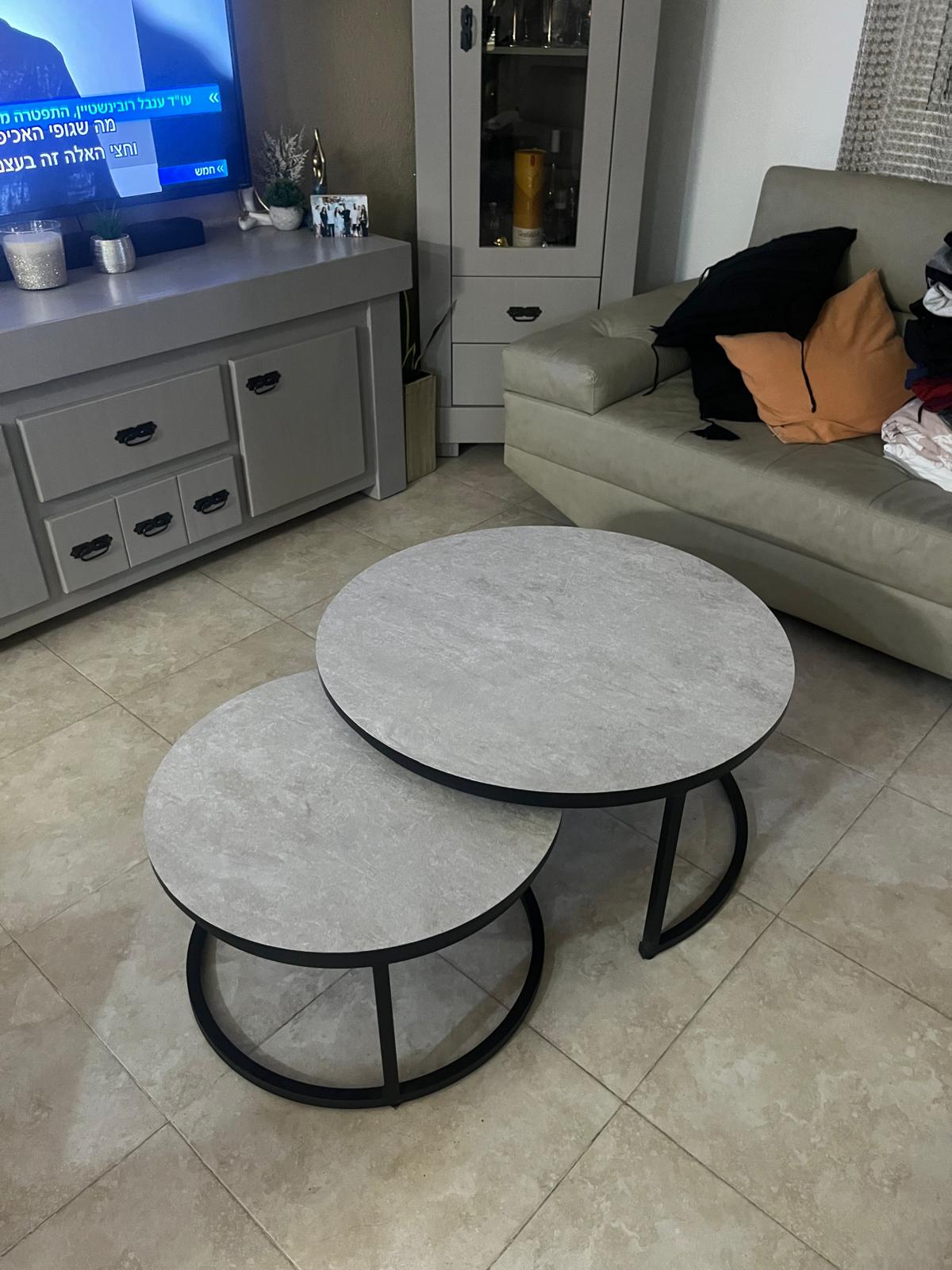 טפט לשולחן סלון