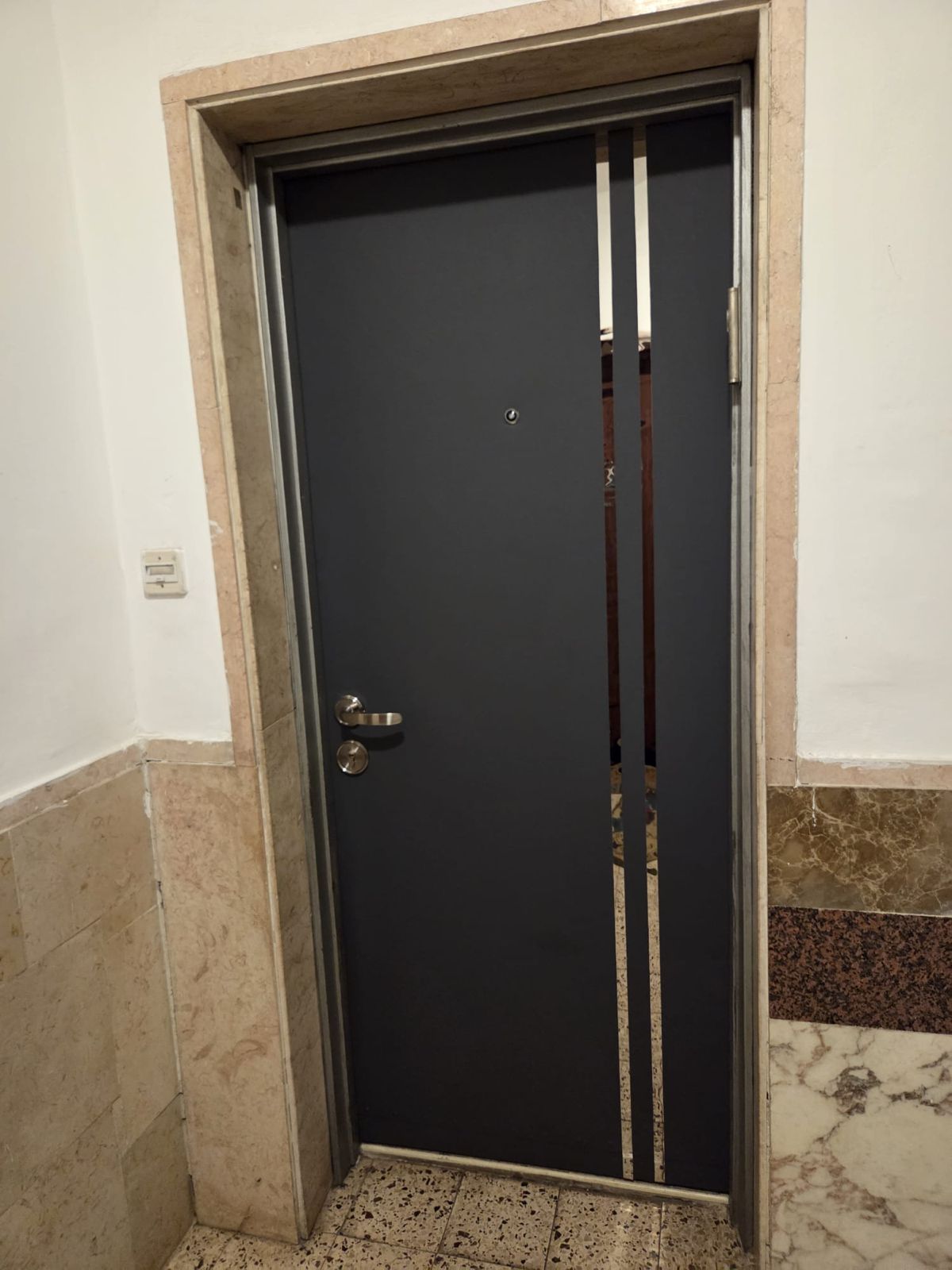 טפטים לדלתות